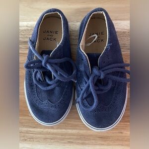 Janie and Jack boy shoes size 8